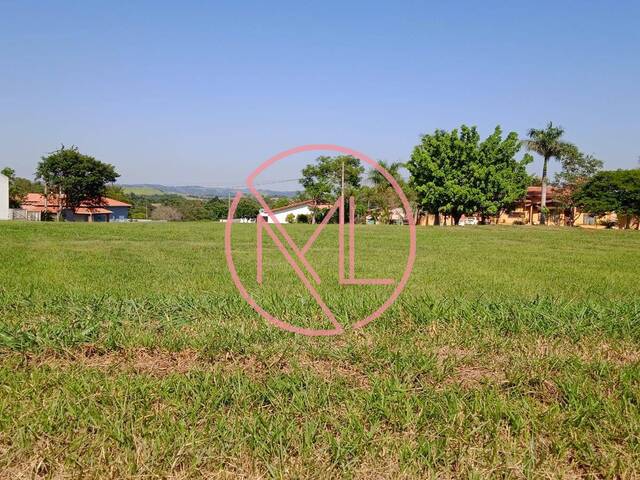 Venda em Condomínio Ninho Verde I - Porangaba