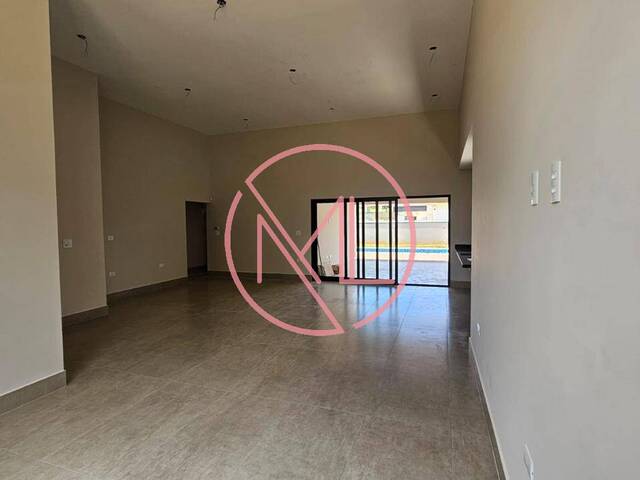 #209 - Casa em condomínio para Venda em Porangaba - SP - 3