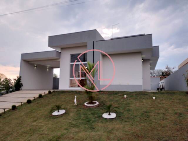 #210 - Casa em condomínio para Venda em Porangaba - SP - 1