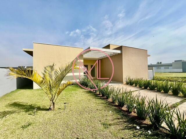 #227 - Casa em condomínio para Venda em Porangaba - SP - 1