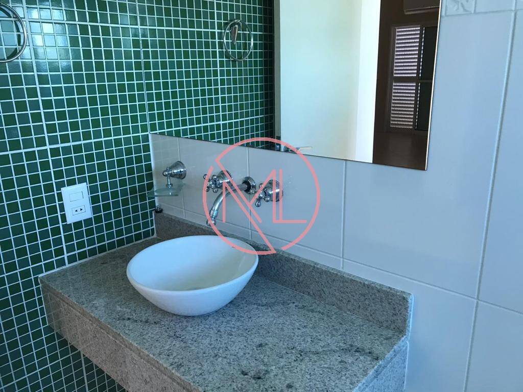 
			
				Ótimo sobrado c/ piscina NVI			
		